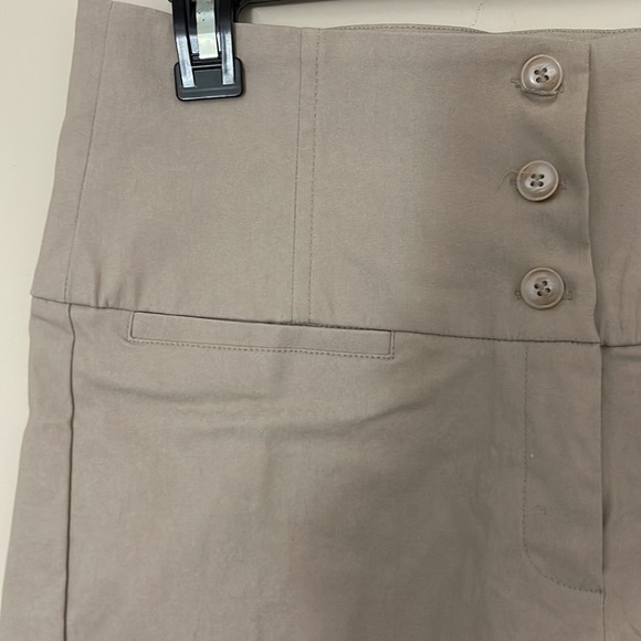 Short - Picture 4 of 12